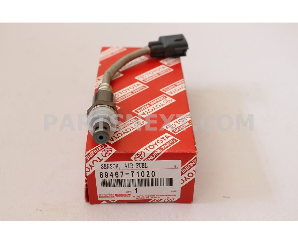 Датчик кислородн верхний перед катализатором -2ШТ TOYOTA PRADO GRJ120.4000 04-07 GX470