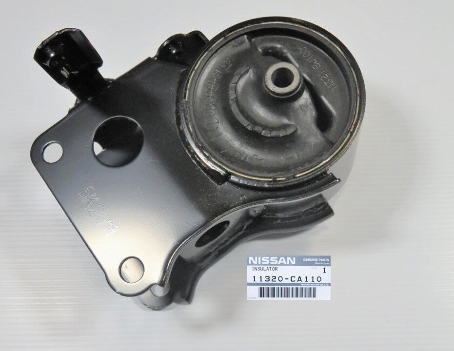 Опора двигателя задняя NISSAN MURANO Z50 TEANA 03-08 ALTIMA L31 01-06 MAXIMA A34 03-08