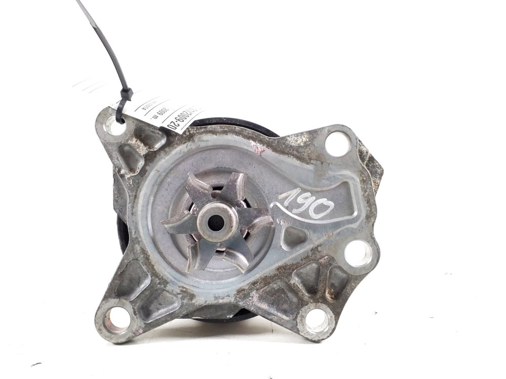 Помпа водяная 1.0i [1kr-fe] (lwp 1951) Toyota aygo (05-)/yaris (05-)/peugeot 107 (05-)