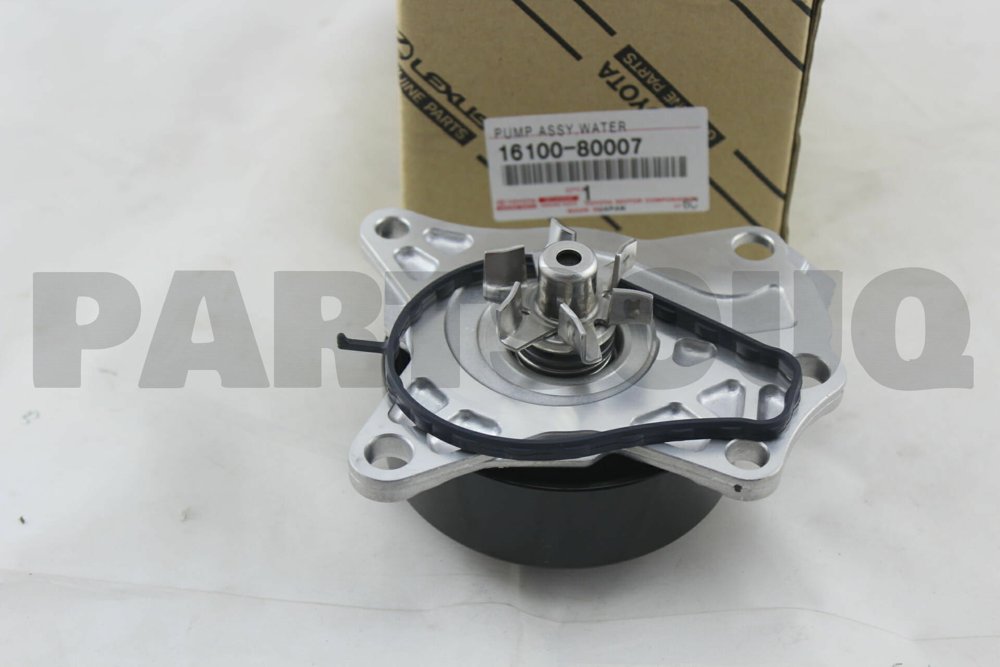 Помпа водяная TOYOTA 1KR 11-12